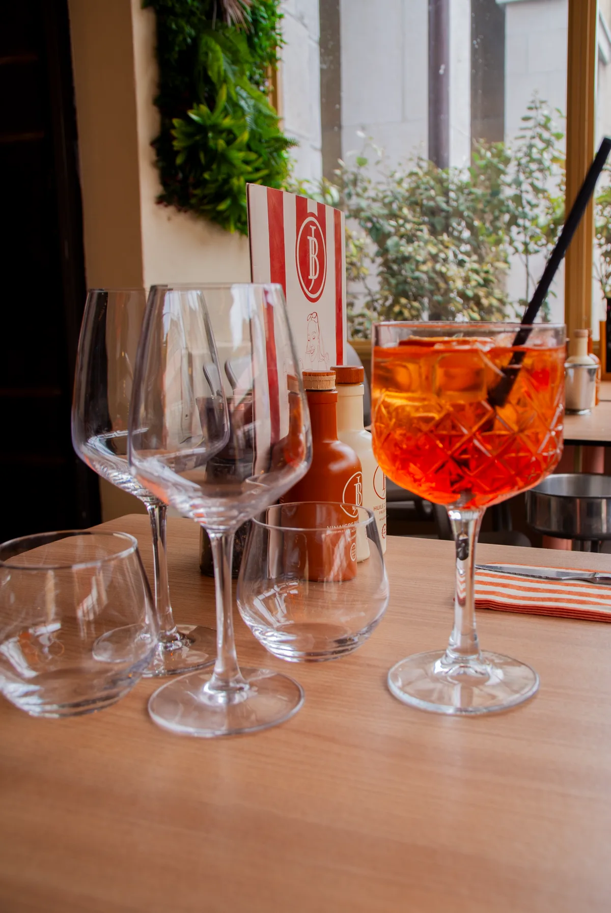 Le Bistrot de Jennifer, Cours Saleya — horaires et réservation depuis Saint-Laurent-du-Var